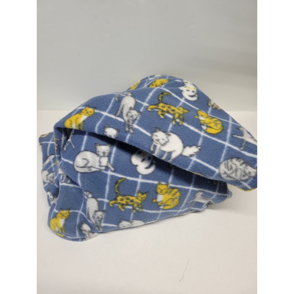 Fleece Cat Print Throw Blanket Windowpane Grid Whimsical Animal Pattern 46x60